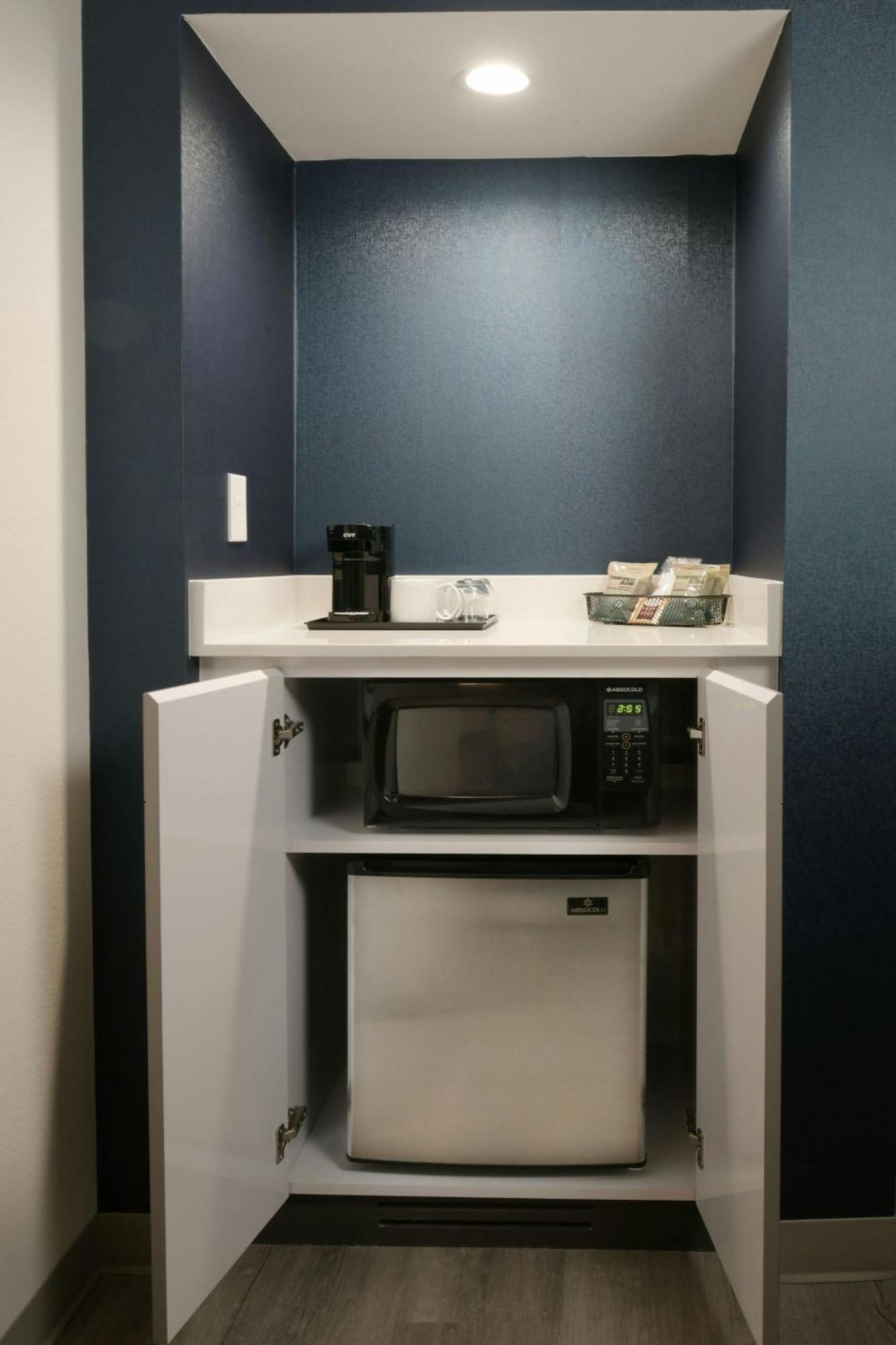 Springhill Suites By Marriott Lindale Tyler Екстериор снимка
